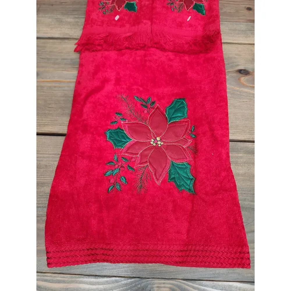VTG Red Holiday Poinsettia Decorative Bathroom Set Bath Towel & Two Hand Towels